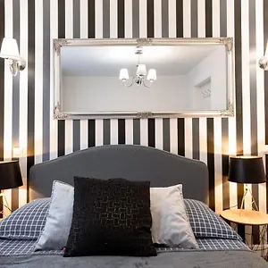 Clicktheflat Old Town Апартаменты