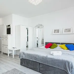 Moonlight2 By Renters Apartament