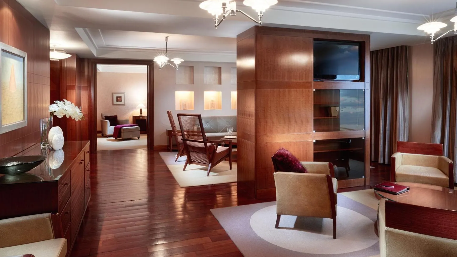 Regent Warsaw Hotel