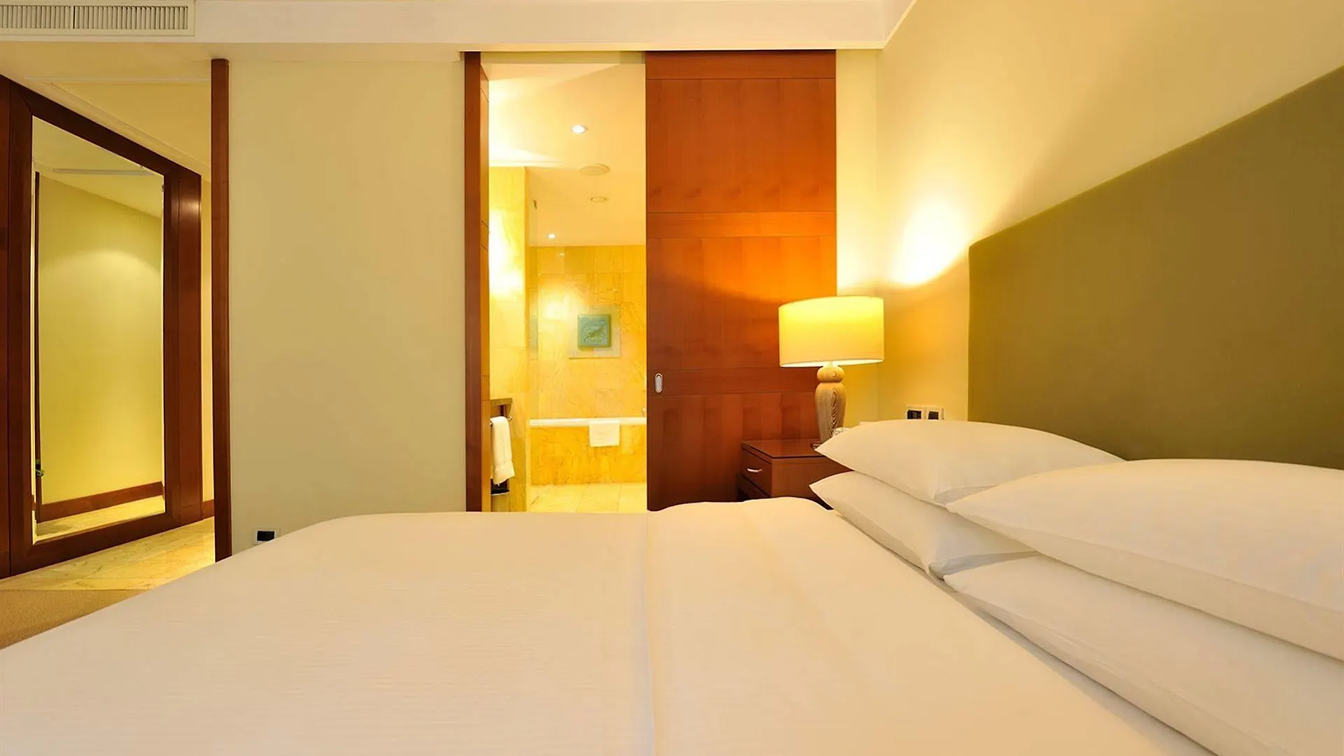 Regent Warsaw Hotel Polen